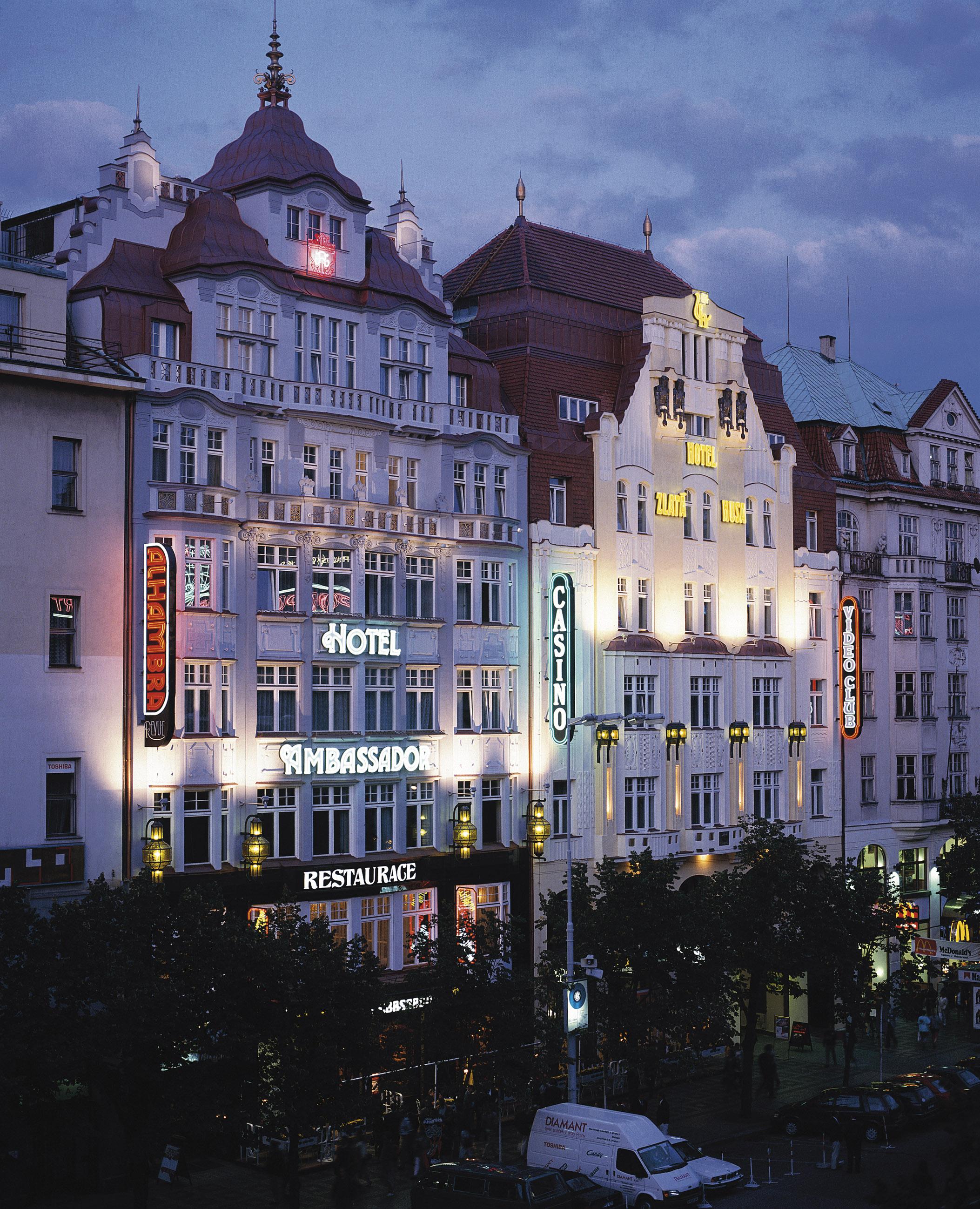 Ambassador Zlata Husa Praga Exterior foto