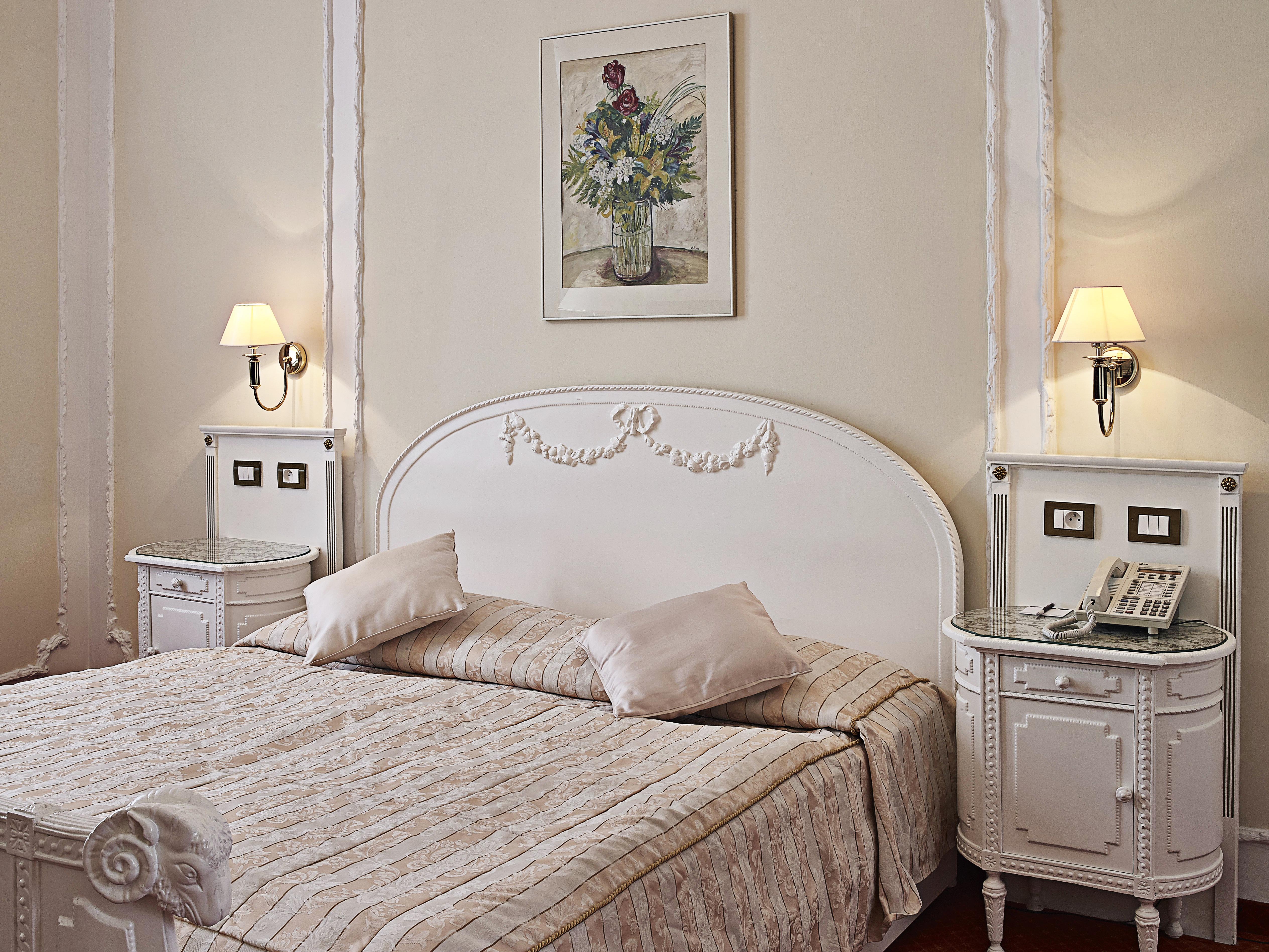 Ambassador Zlata Husa Praga Exterior foto A bedroom
